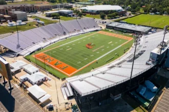 Getty Images A birds-eye view of an American football stadium