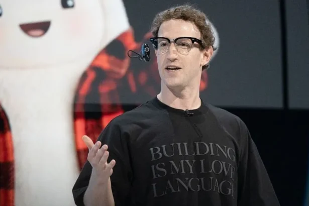 Getty Images Meta chief executive Mark Zuckerberg wears a black t-shirt which reads: "Building is my love language".