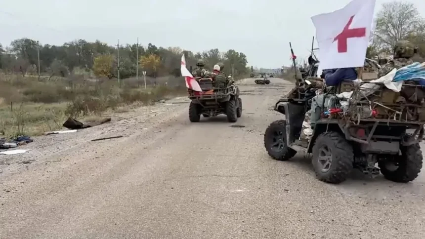 Reuters Russian sappers demining the road out of Oleshky since Tuesday